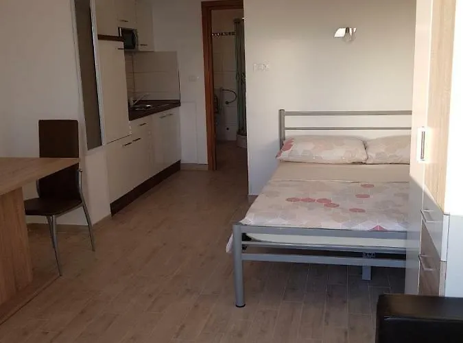 Apartamento Matija Podstrana